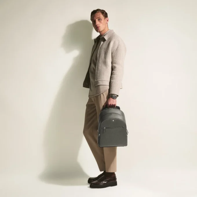 Mochila mediana Sartorial con 3 compartimentos