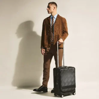 #MY4810 Extreme 3.0 cabina con bolsillo